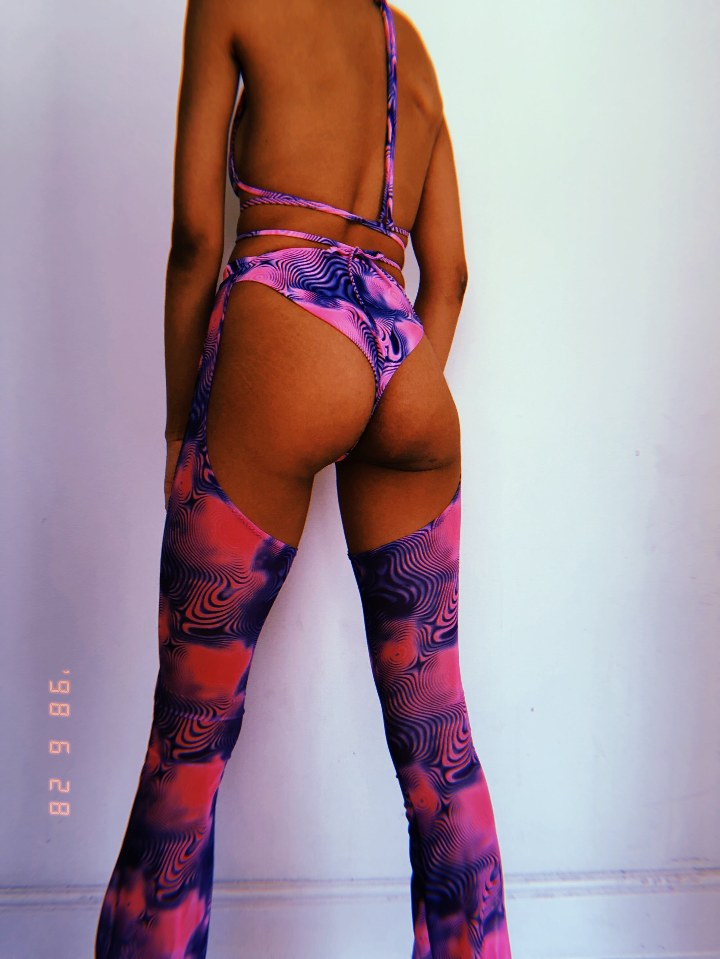 Swirl Mesh Long Chap Set