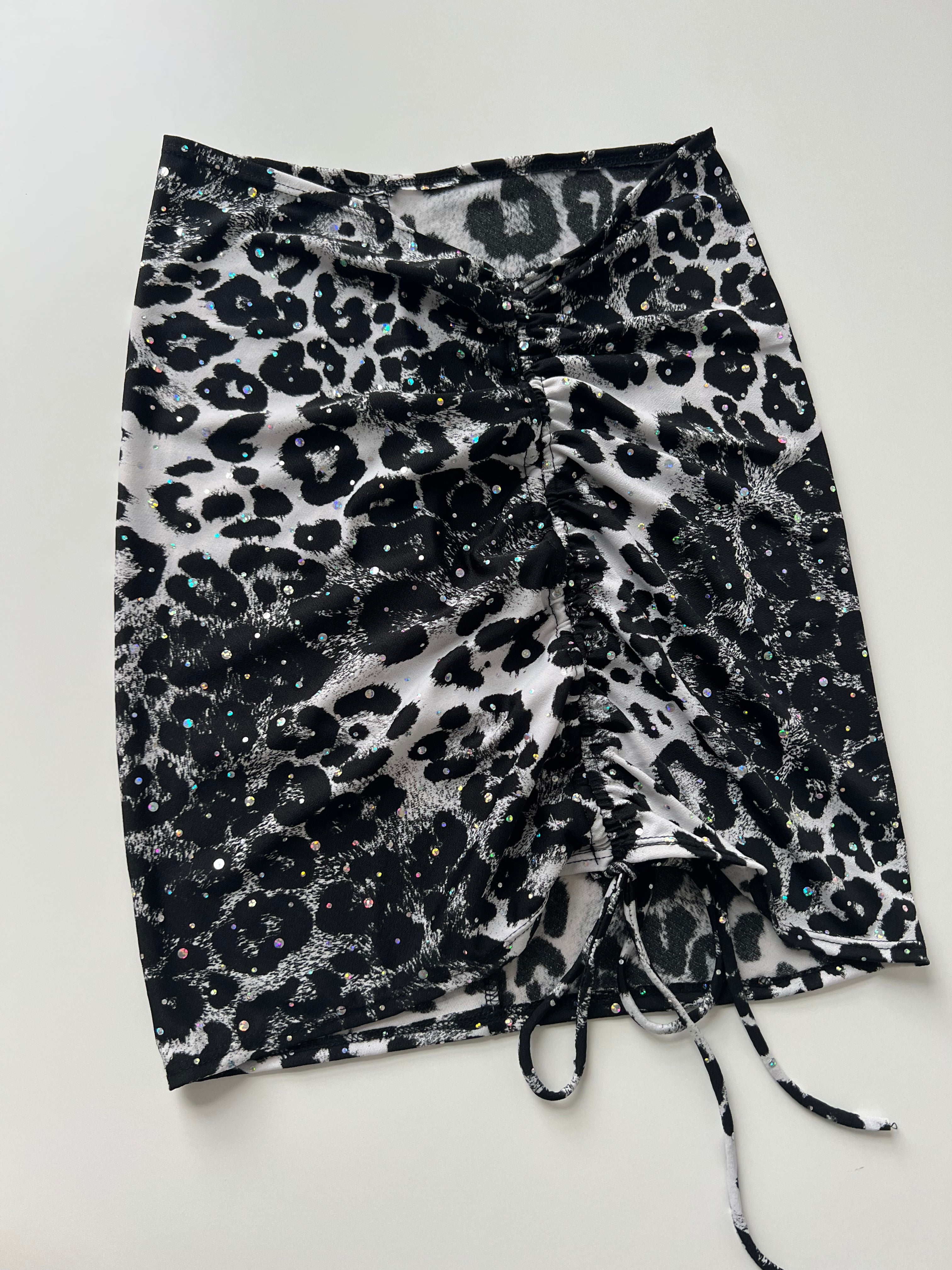 (8) Size 8-10 - Grey Cheetah Ruched Skirt