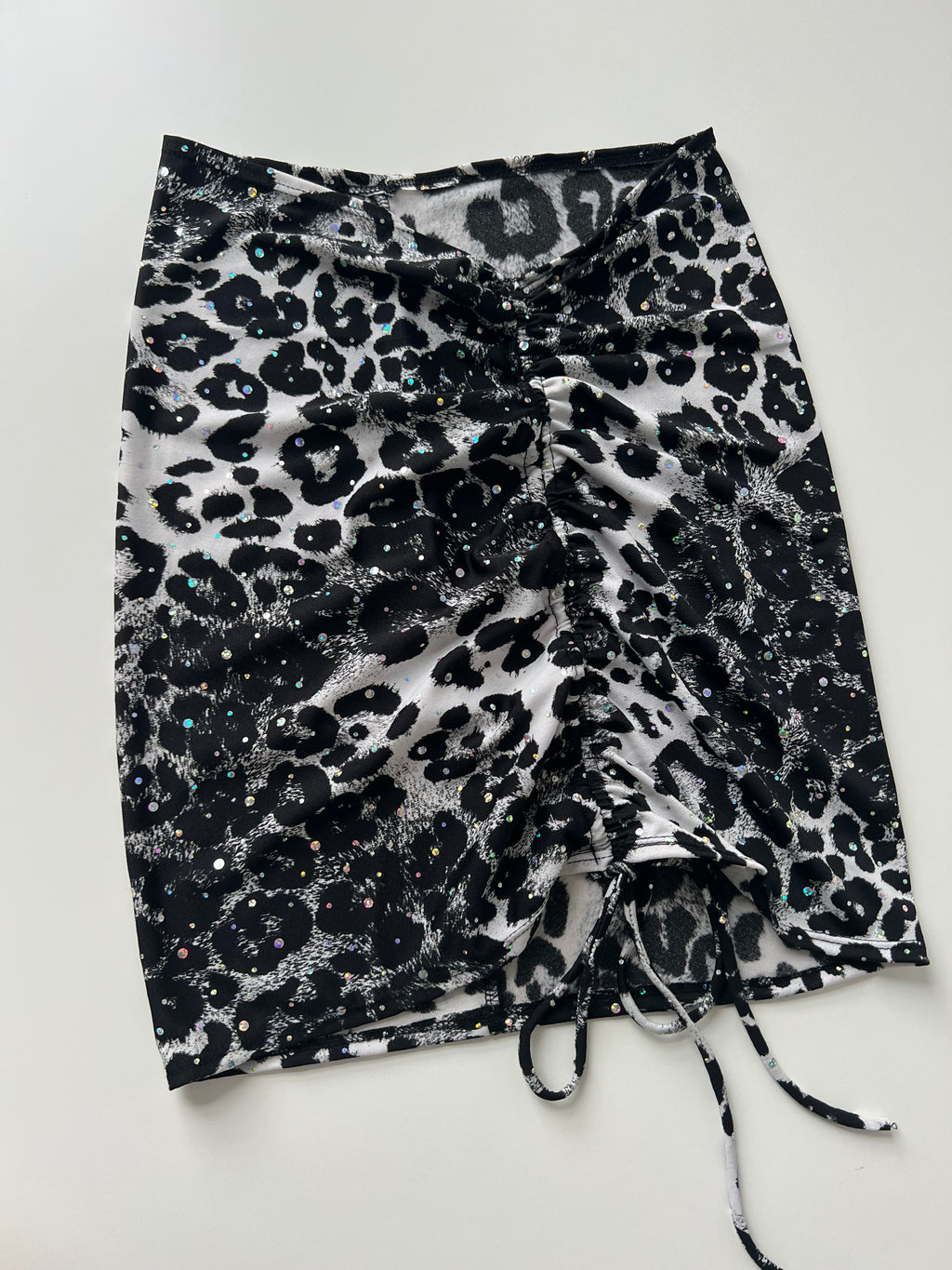 (8) Size 8-10 - Grey Cheetah Ruched Skirt