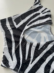 (27) Size 8 - Zebra Glitz Cut Out