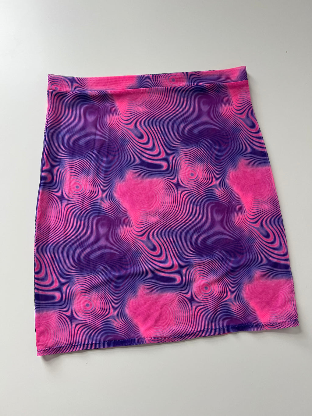 (59) - Size 8 - Swirl Mesh