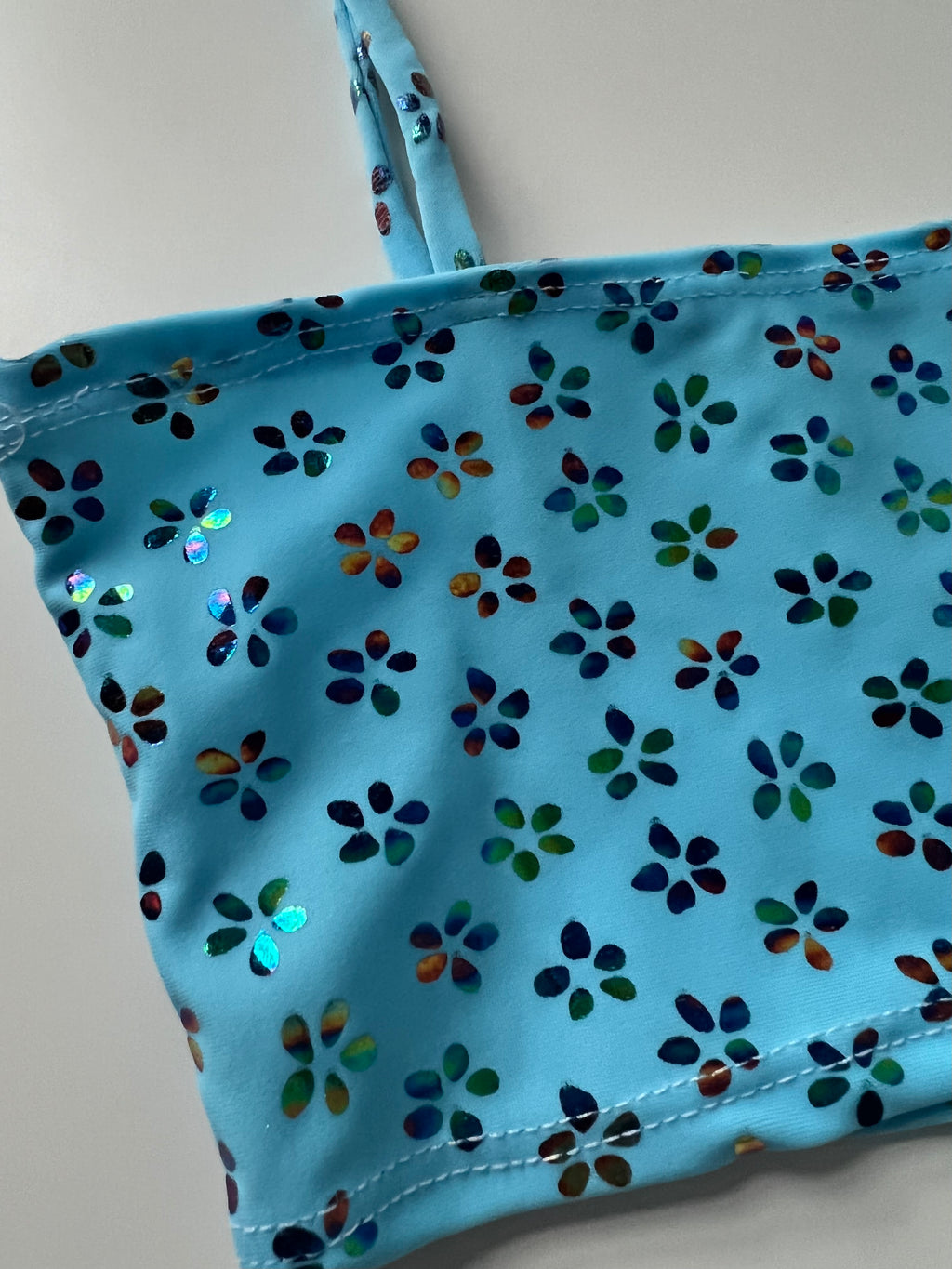 (60) - Size 4-6 - Flower Bandeau Strap Top