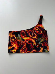 (18) Size 8 - Dragon One Shoulder