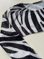 (48) - Size 10 - Zebra Extreme Crop Top